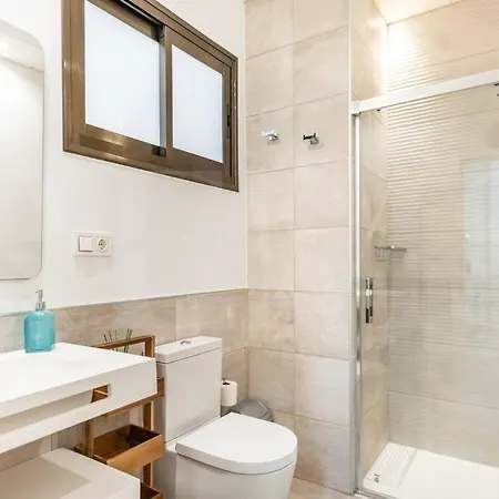 Chic In The Heart Of By Rems Apartment