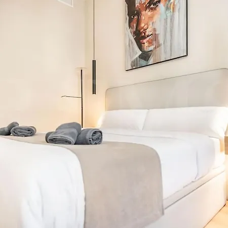 Apartment Chic In The Heart Of By Rems *