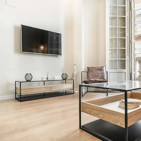 Apartment Chic In The Heart Of By Rems *
